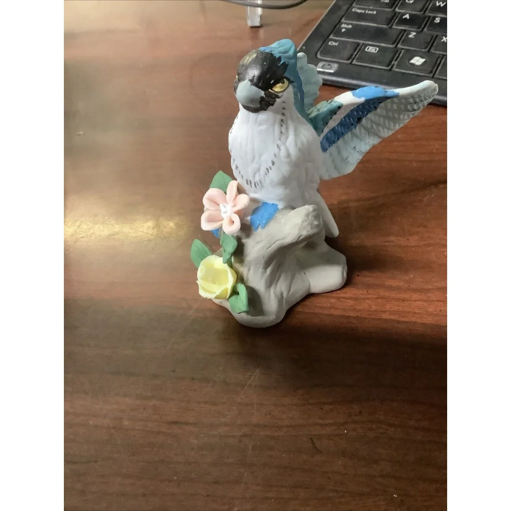 Blue Jay Bird on Tree Trunk Multi Color Flowers Shadow Box Shelf Vintage Decor